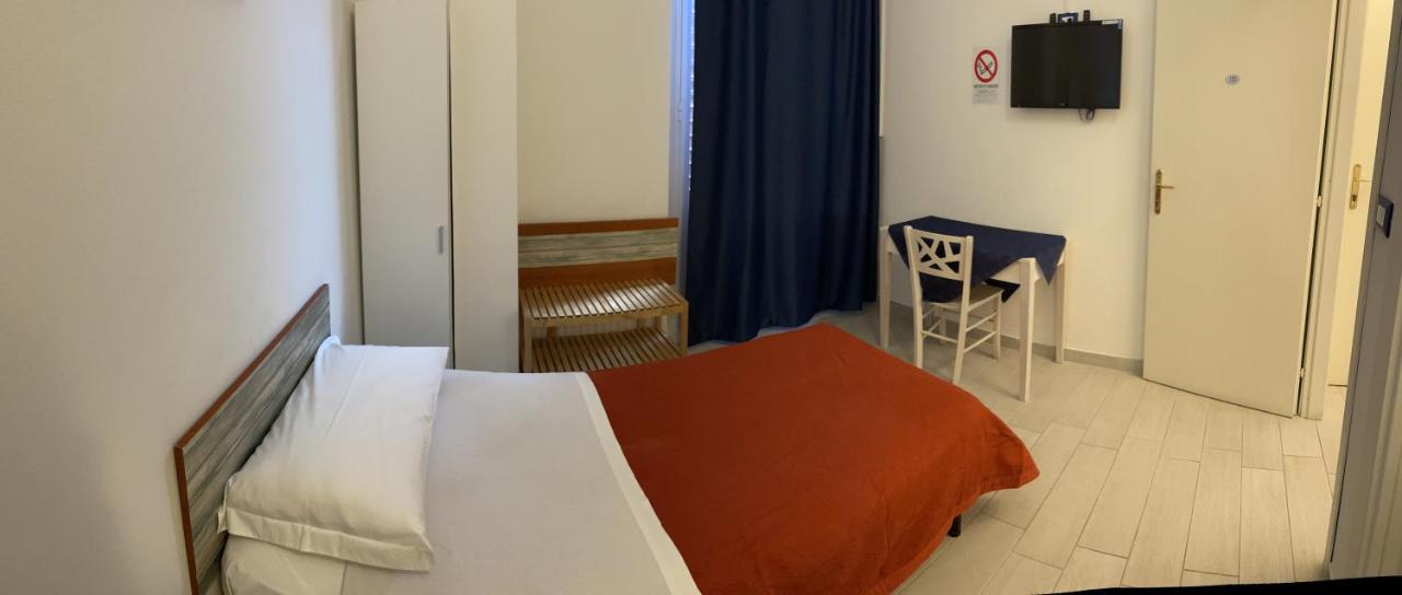 B&B Del Corso - Affittacamere Giulianova Zewnętrze zdjęcie